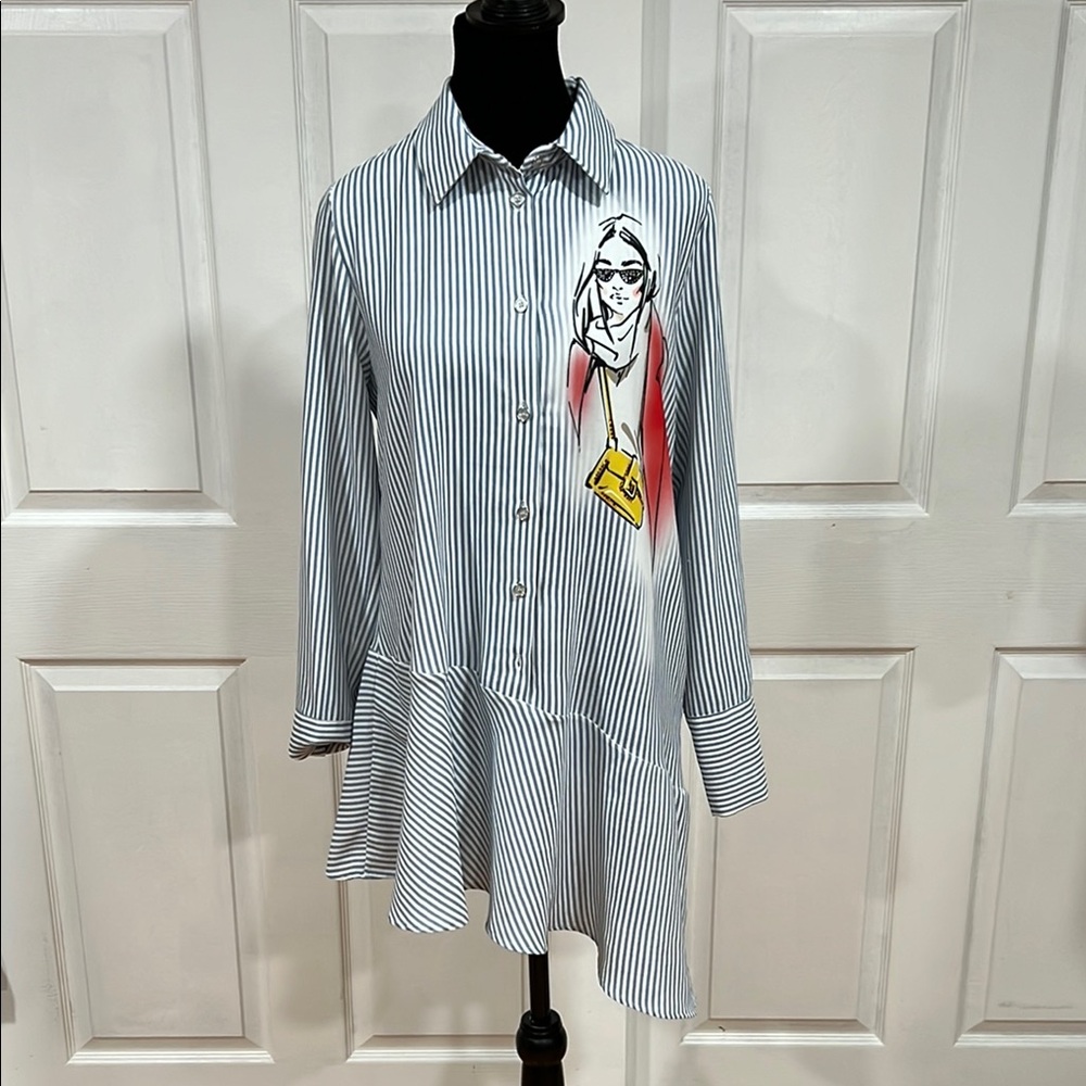 Pre-loved🌸Striped Shirt Dress(Tunic )with Graphic Print